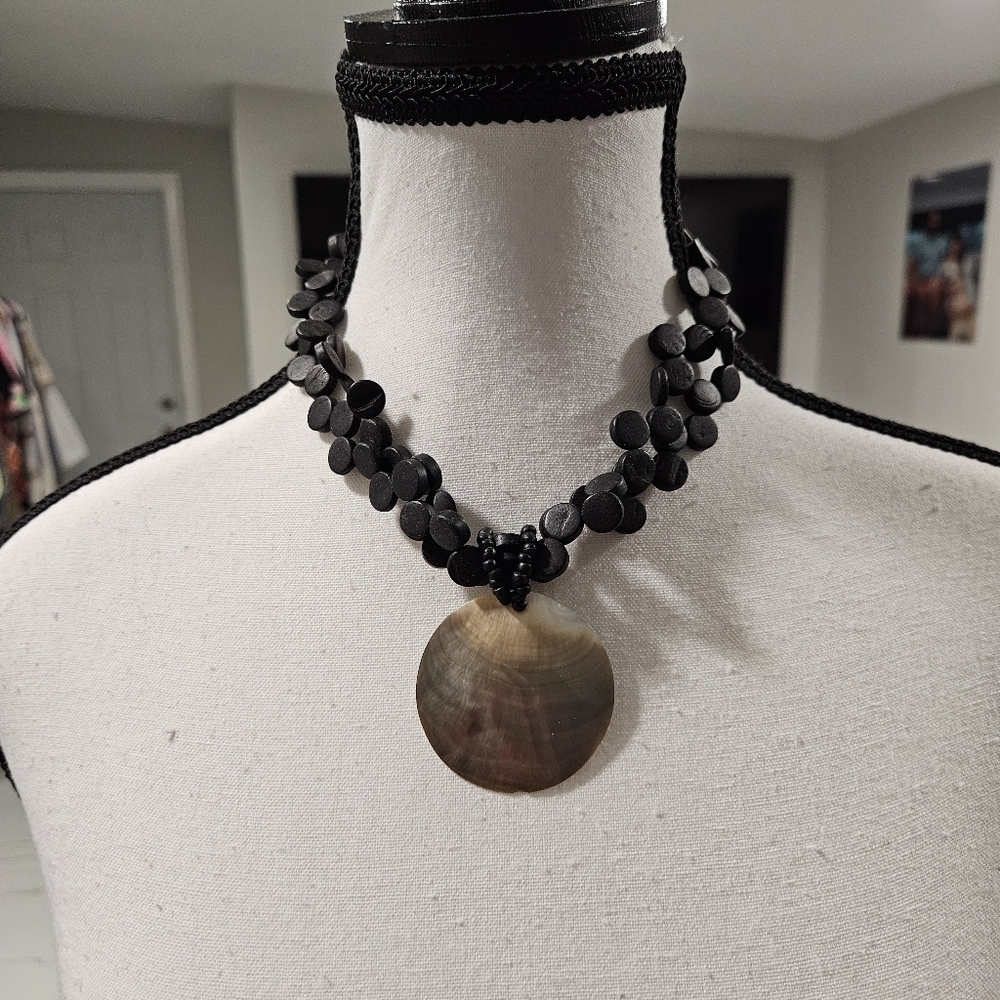 Elegant Black Beaded Necklace